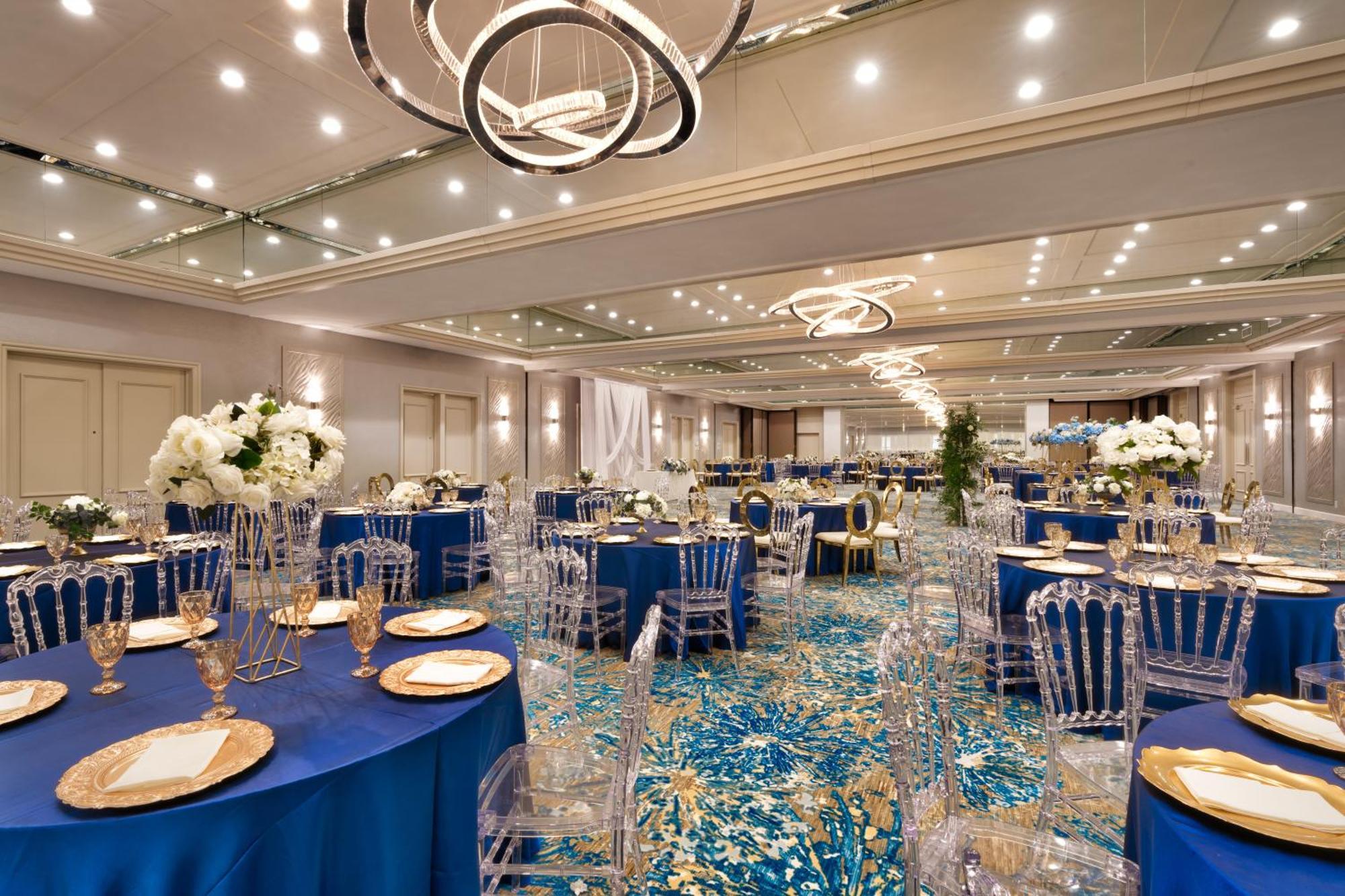 Atrium Hotel Orange County Irvine Exterior photo